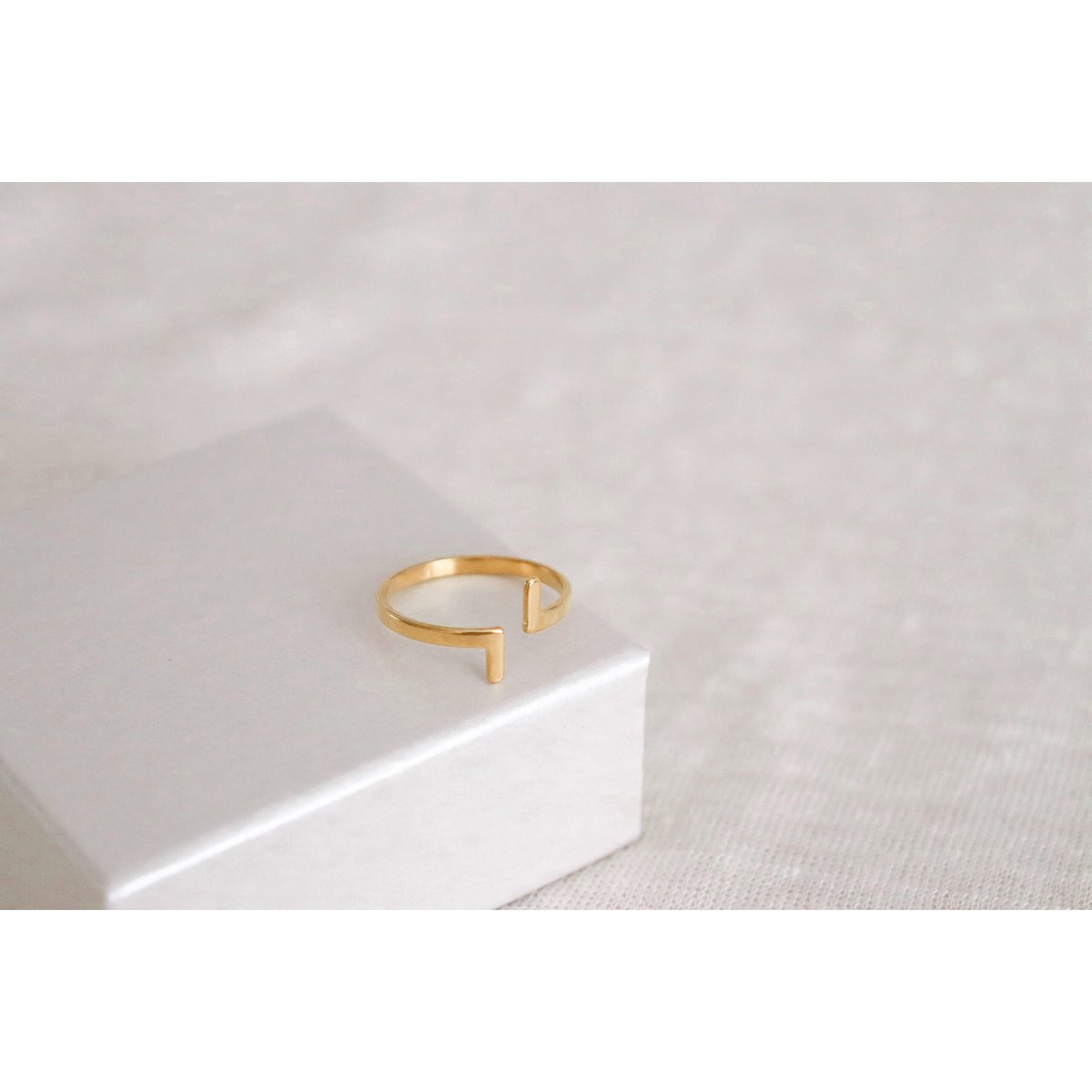 Musthave Ring Goudkleurig