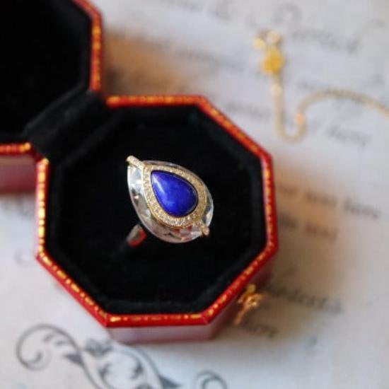 Lapislazuli pear-cut clear quartz crystal ring