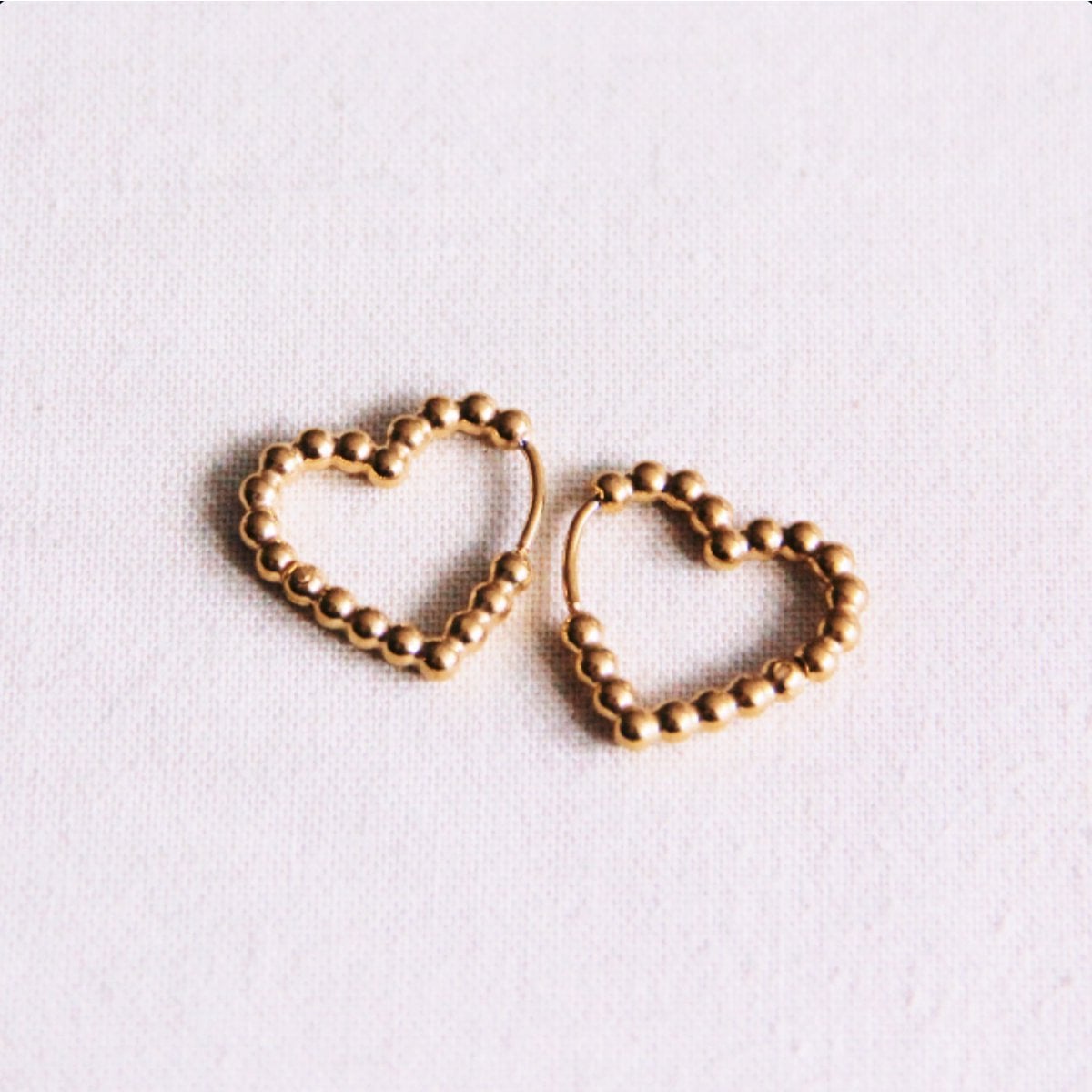 Stainless steel heart ring 16mm "balls" - gold