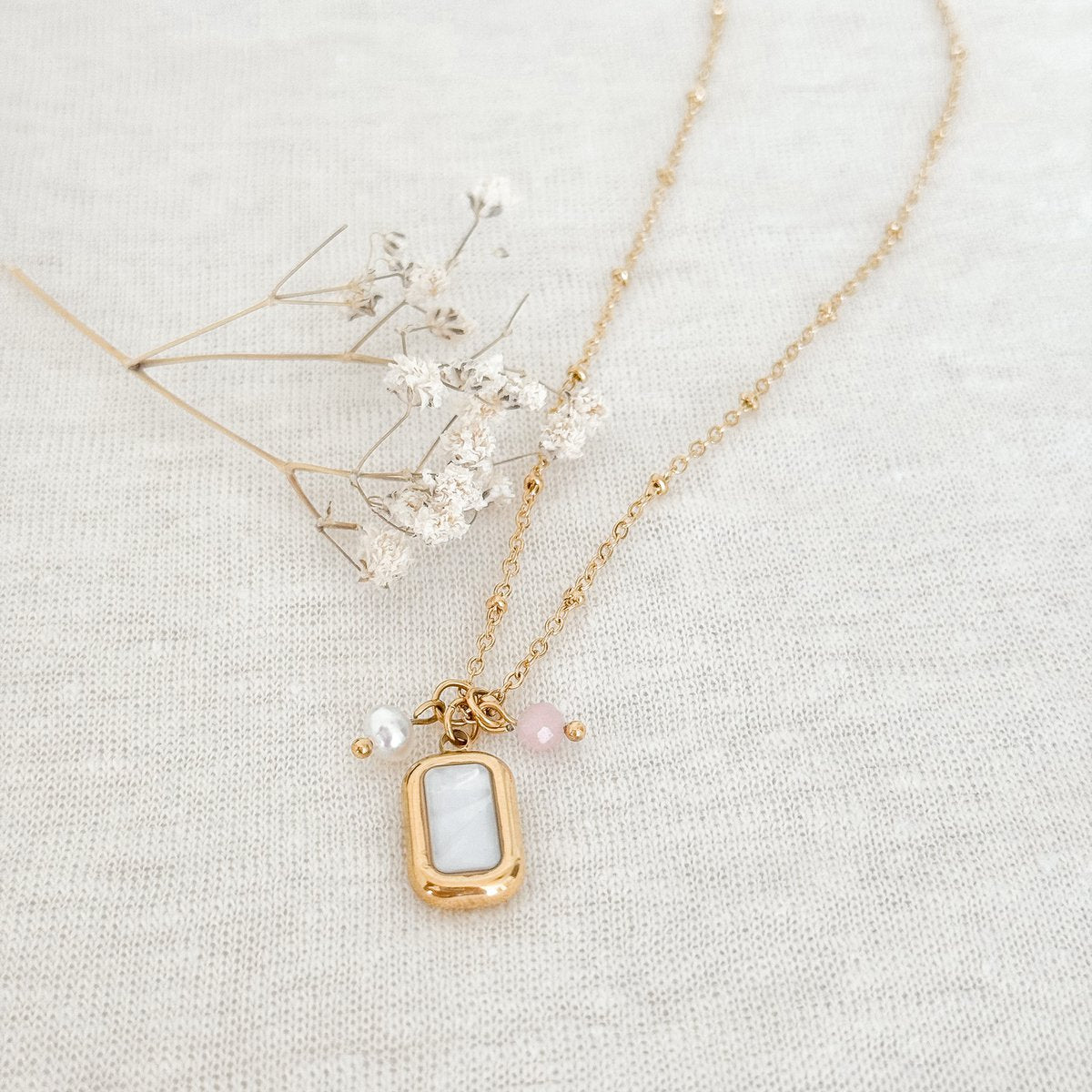 Schelp, Parel & Jade Ketting - Goud