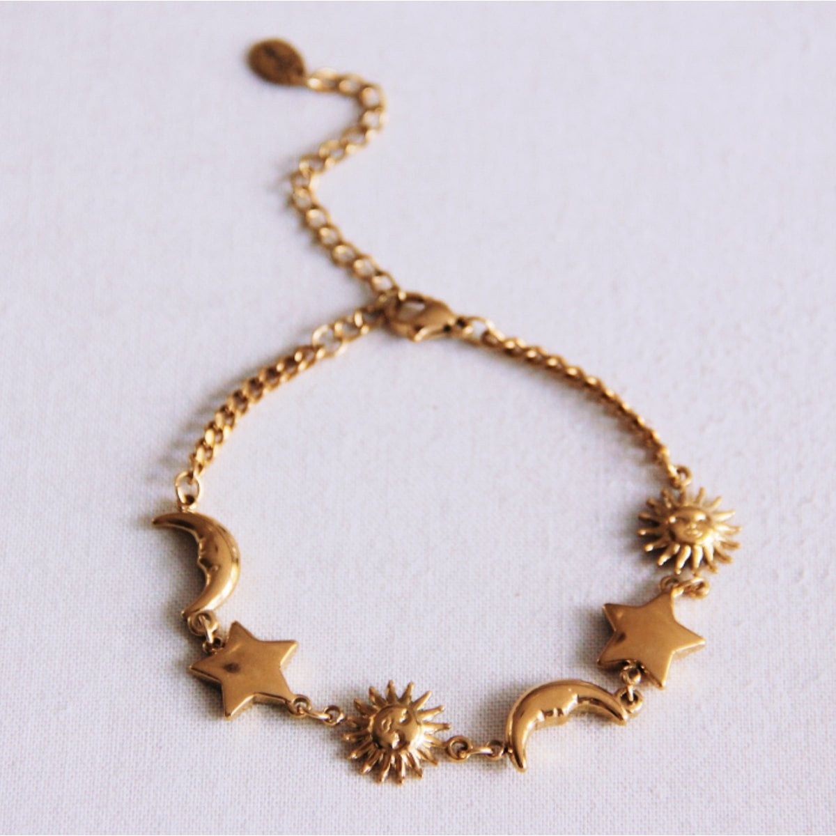 Link armband met zon, maan en ster