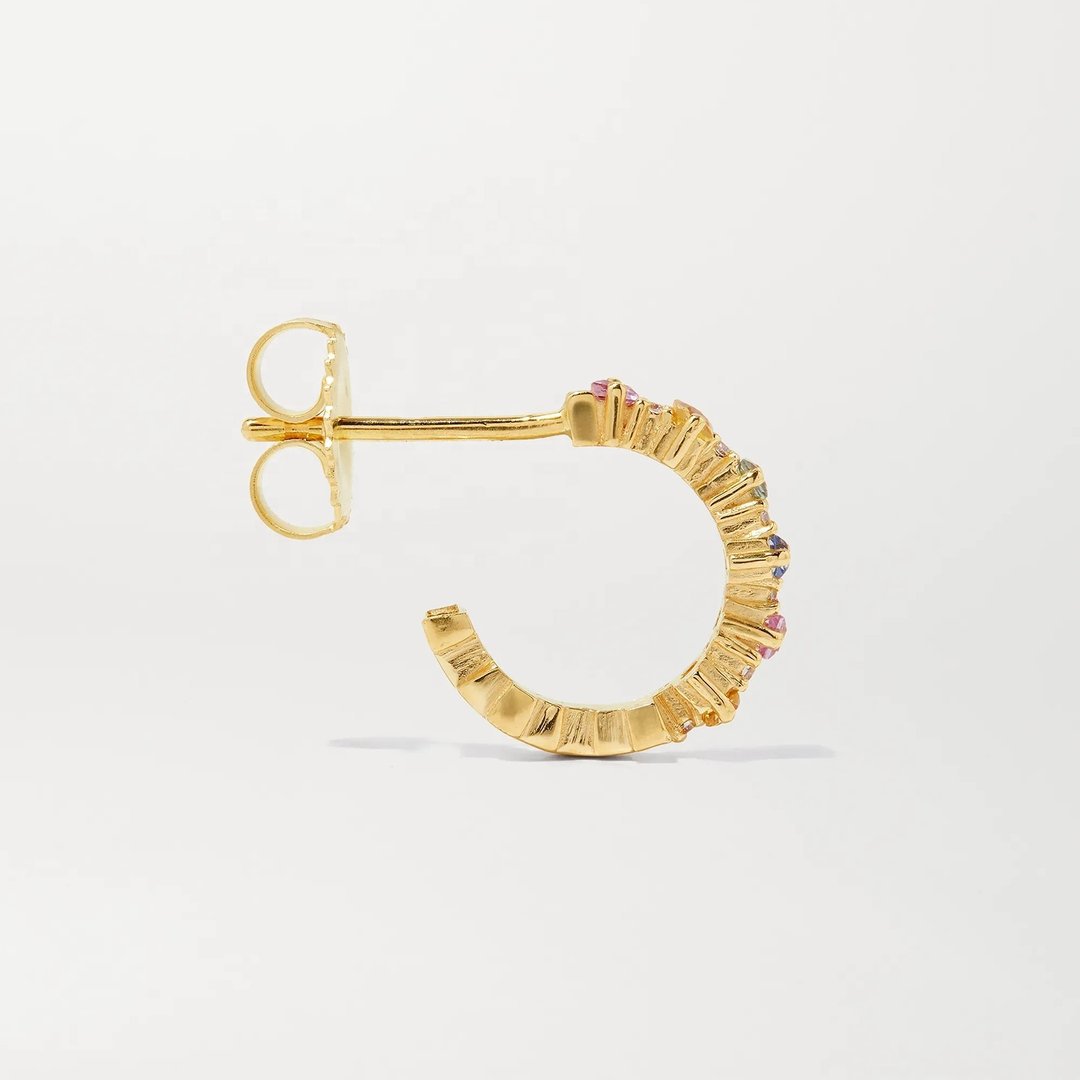 Tedere diamantgeslepen hoepel