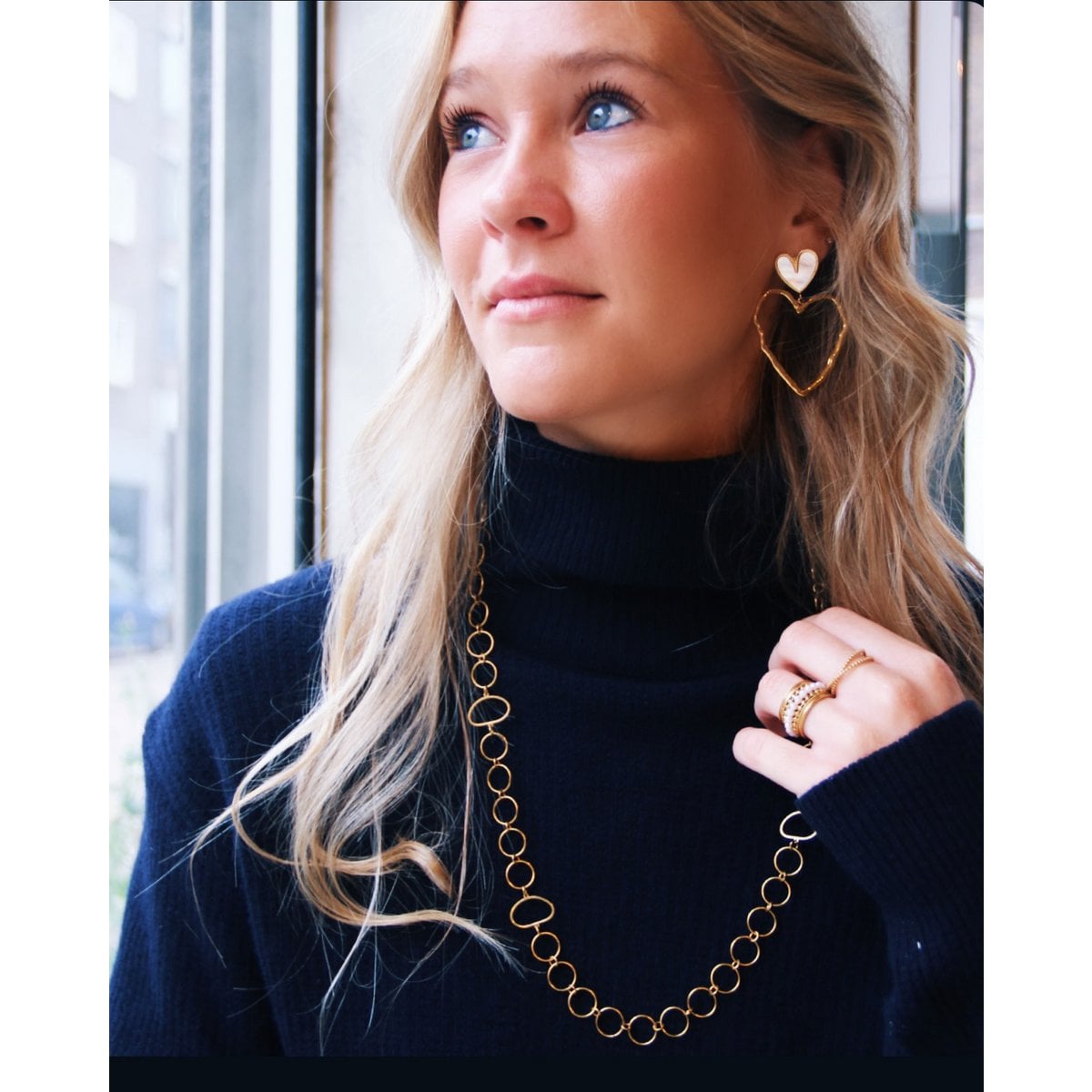 Statement ring met mini pareltjes