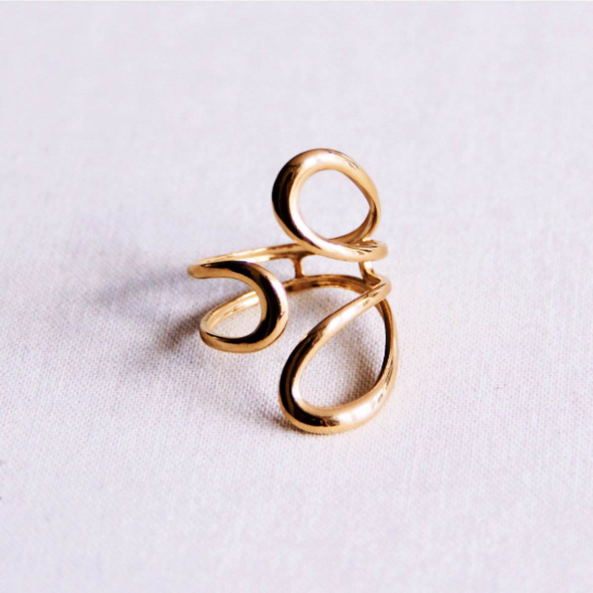 Steel Statement Ring 'Bows'